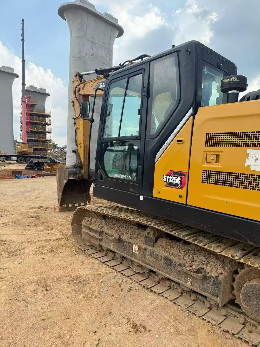 Compre Excavadora Sany SY125C Usada / 2 Compre Excavadora Sany SY125C Usada / 2