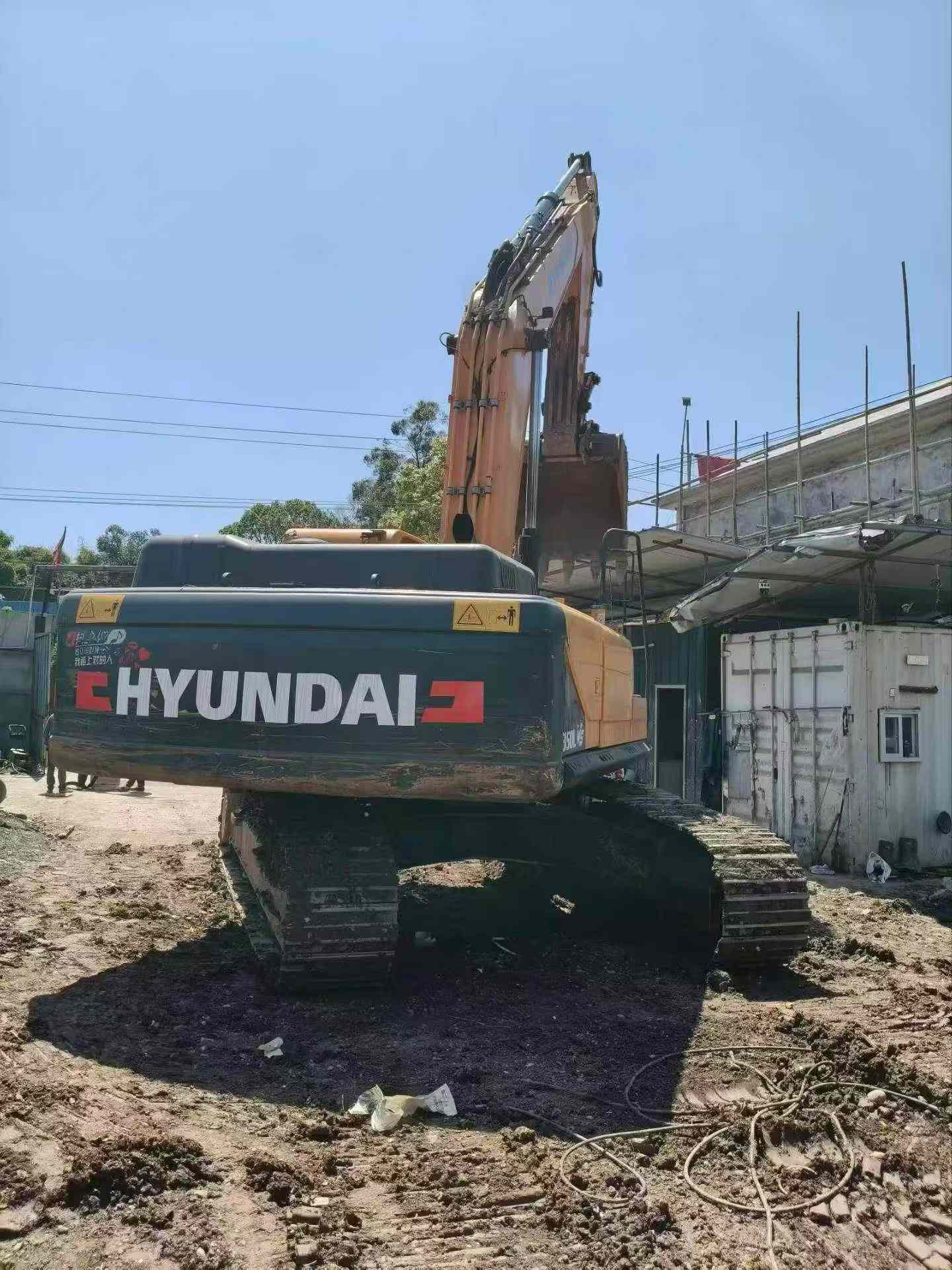 Buy Hyundai R350LVS Used Excavator / 2 Buy Hyundai R350LVS Used Excavator / 2