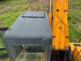 Buy Hyundai R215-7 Used Excavator / 4 Buy Hyundai R215-7 Used Excavator / 4
