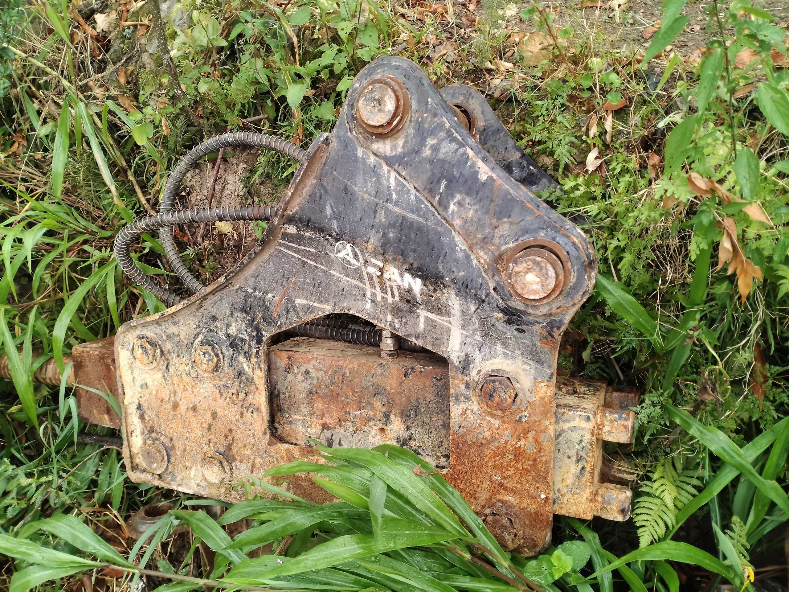 Buy Sany SY75 Used Excavator / 4 Buy Sany SY75 Used Excavator / 4