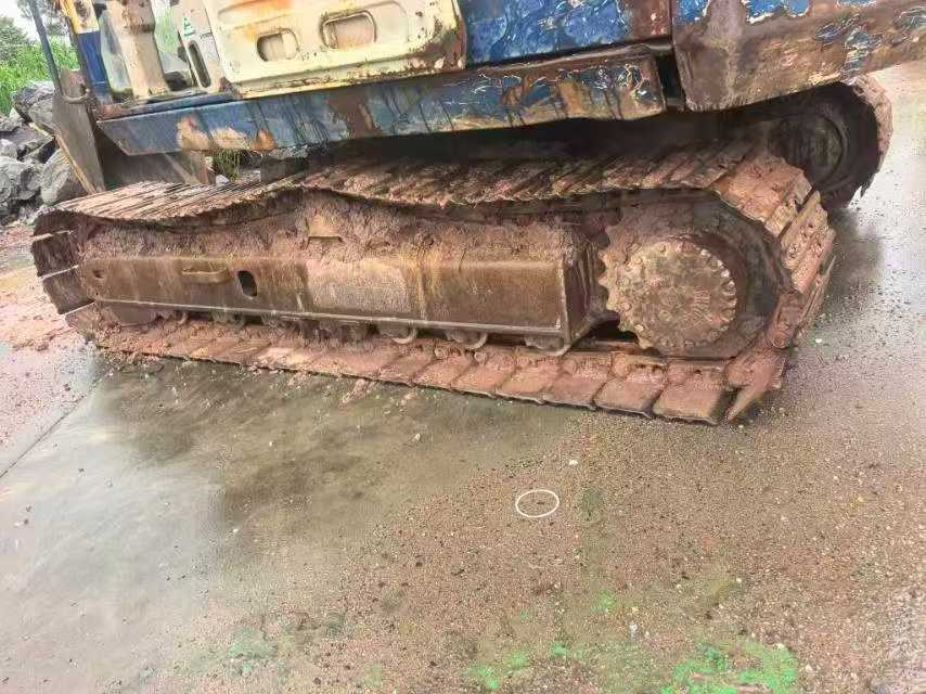 Buy Komatsu PC120-5 Used Excavator / 4 Buy Komatsu PC120-5 Used Excavator / 4