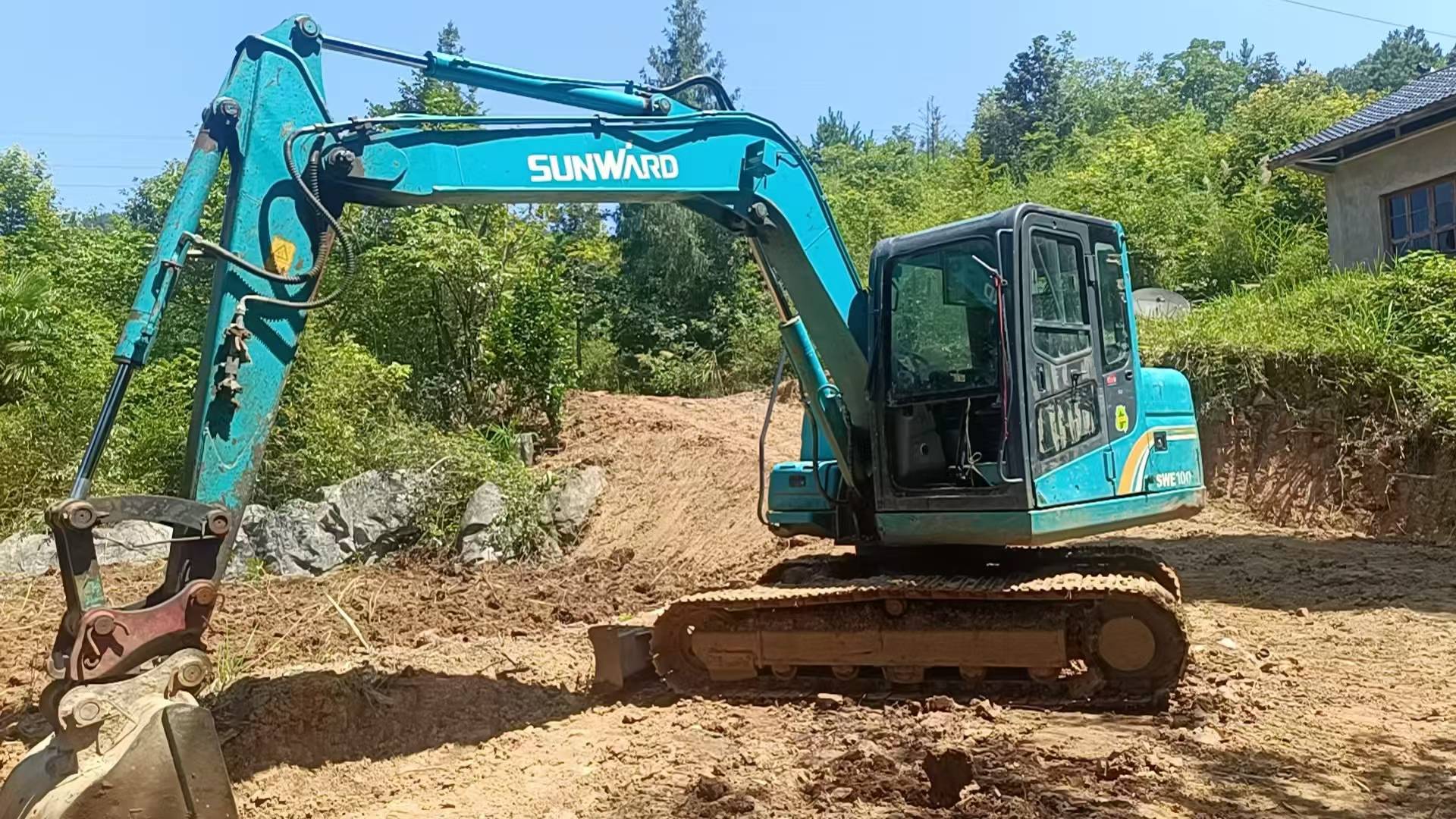 Buy Komatsu PC70-8 Used Excavator