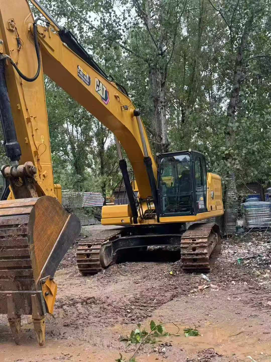 Buy Caterpillar 330B Used Excavator / 2 Buy Caterpillar 330B Used Excavator / 2