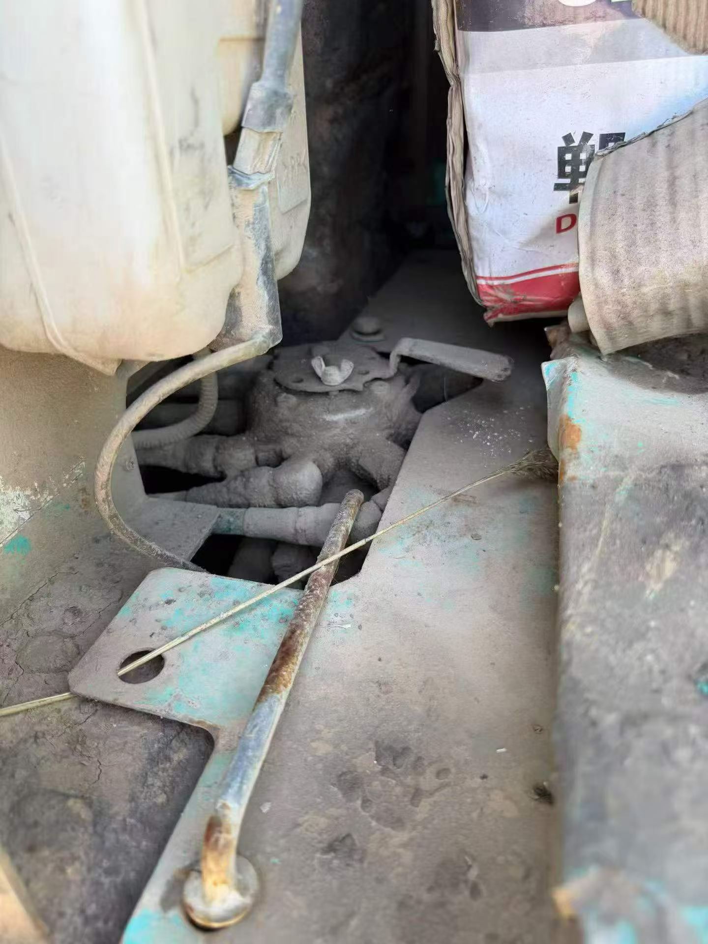 Buy Kobelco SK200-11 Used Excavator / 2 Buy Kobelco SK200-11 Used Excavator / 2