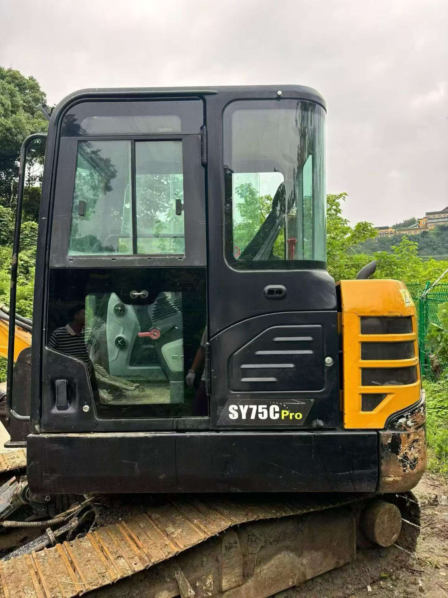 Buy Sany SY60 Used Excavator / 1