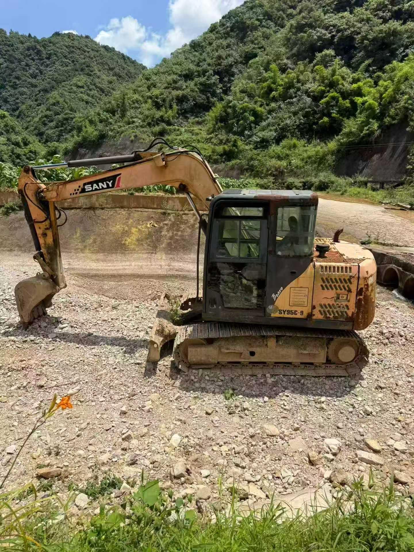 Buy Sany SY75C-8 Used Excavator / 5 Buy Sany SY75C-8 Used Excavator / 5