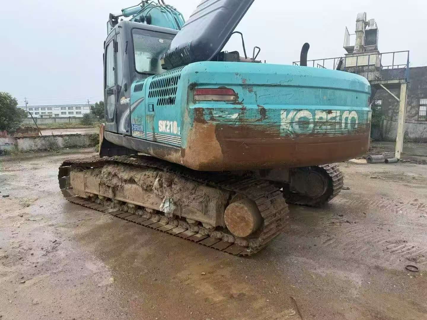 Buy Kobelco SK210 Used Excavator / 2