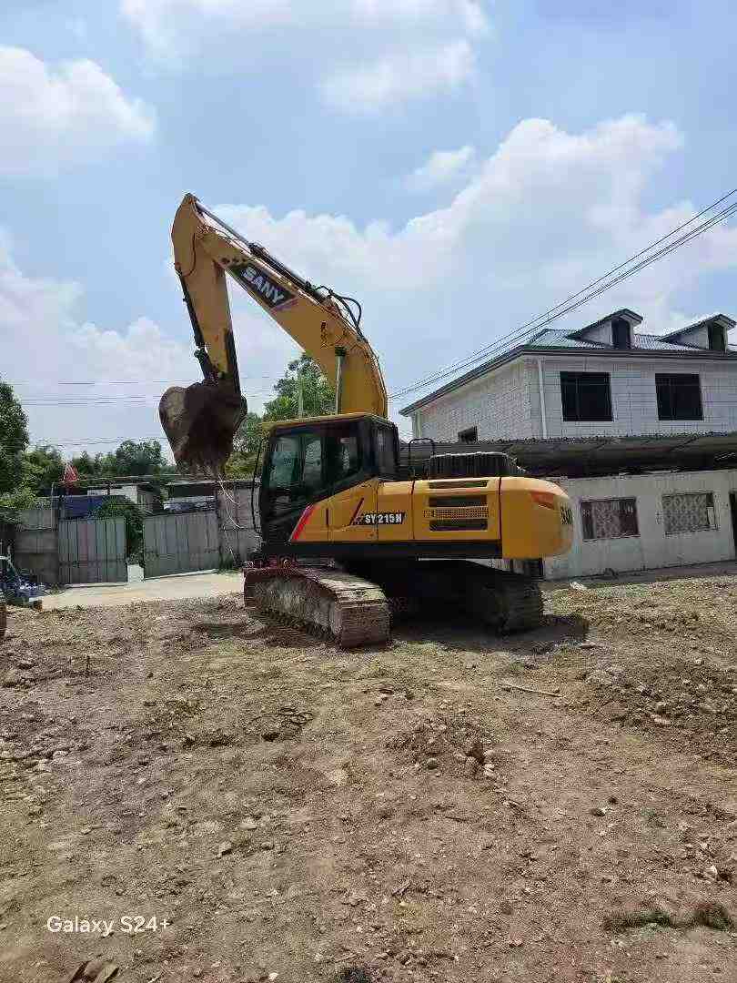 Buy Sany SY215H Used Excavator / 1