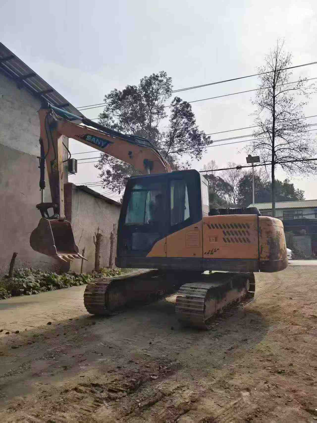 Buy Sany SY135 Used Excavator / 1