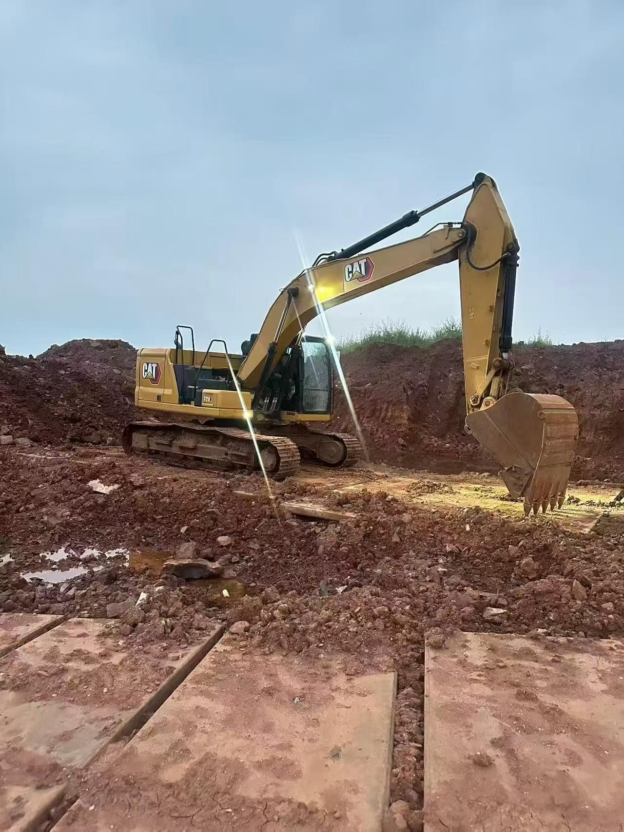 Buy Caterpillar 320A Used Excavator / 4 Buy Caterpillar 320A Used Excavator / 4