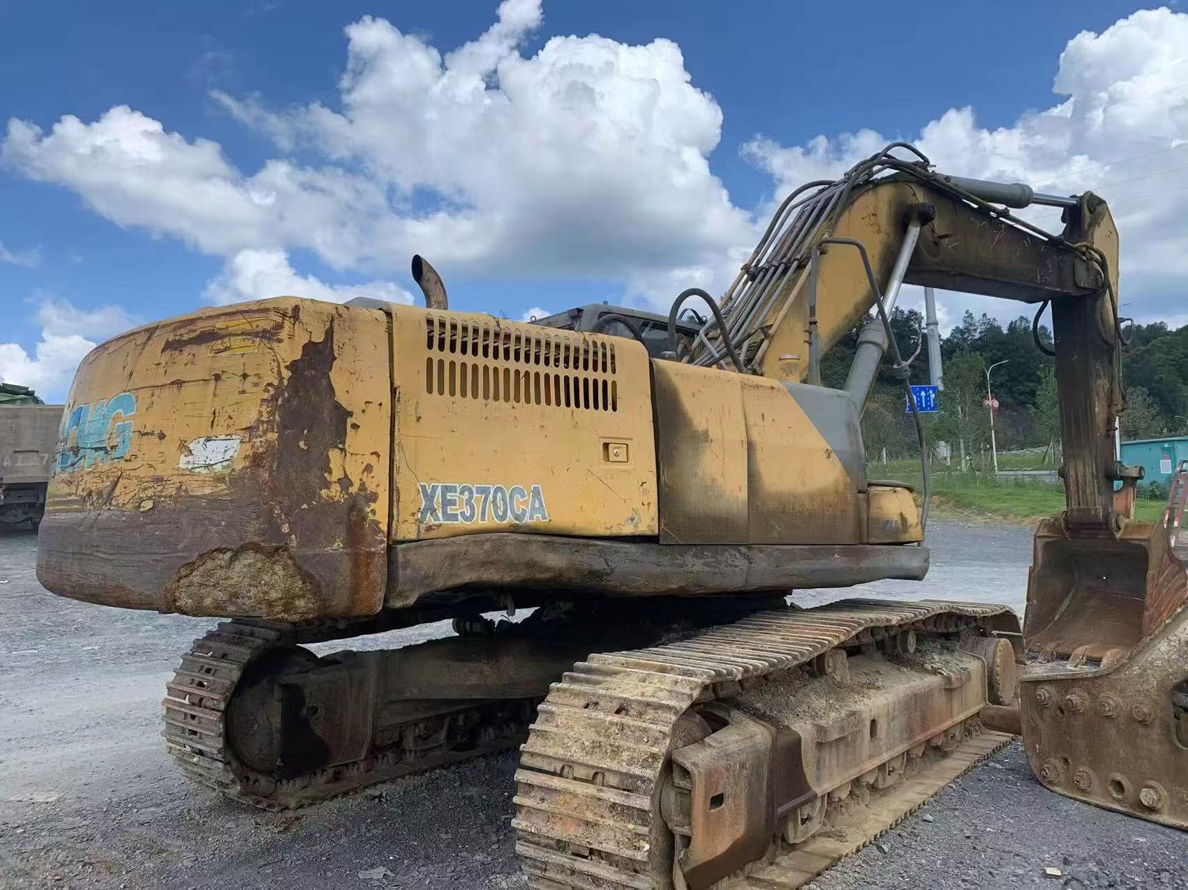 Buy XCMG Used Excavator / 1