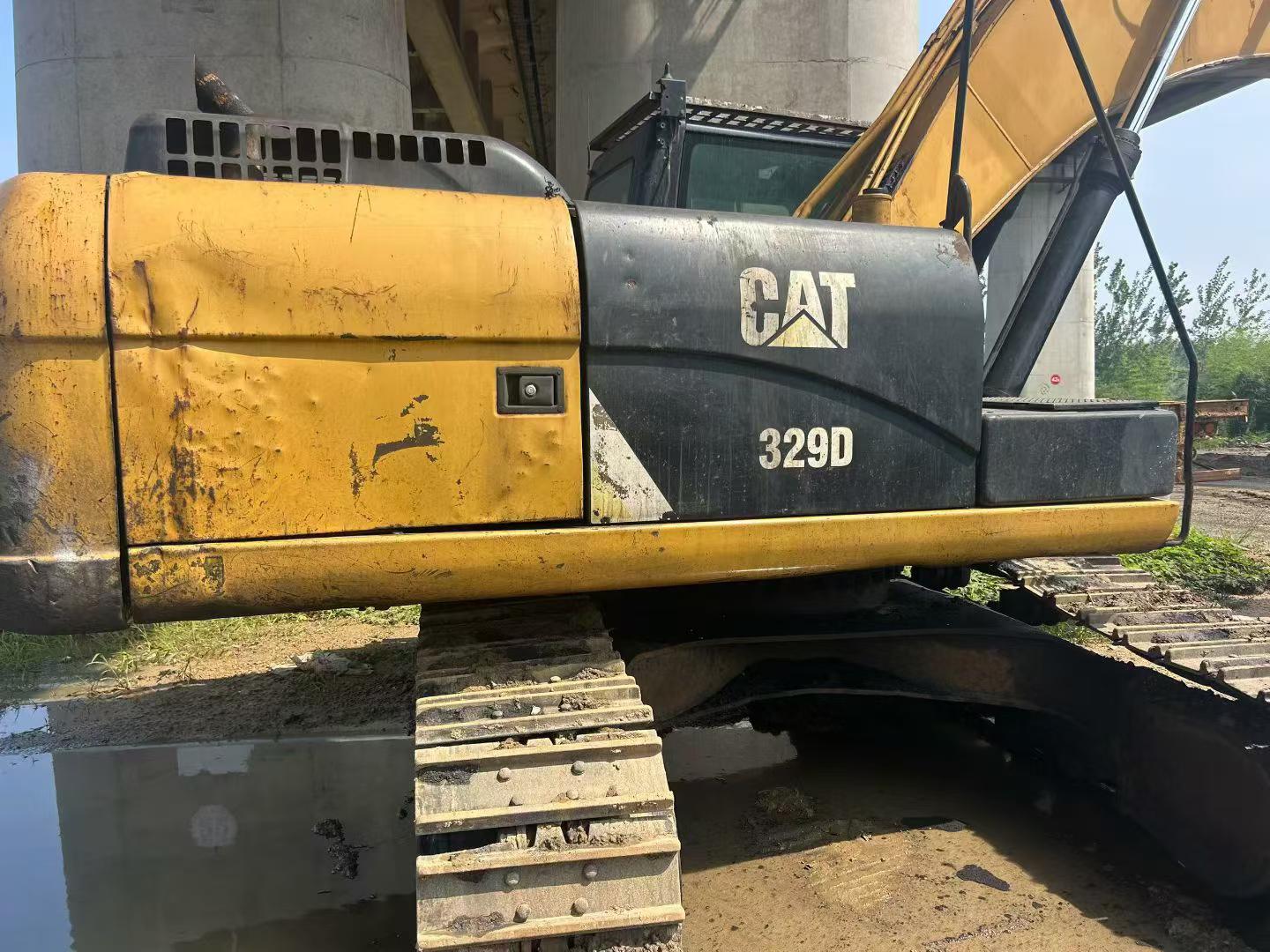 Buy Caterpillar 329D Used Excavator / 1