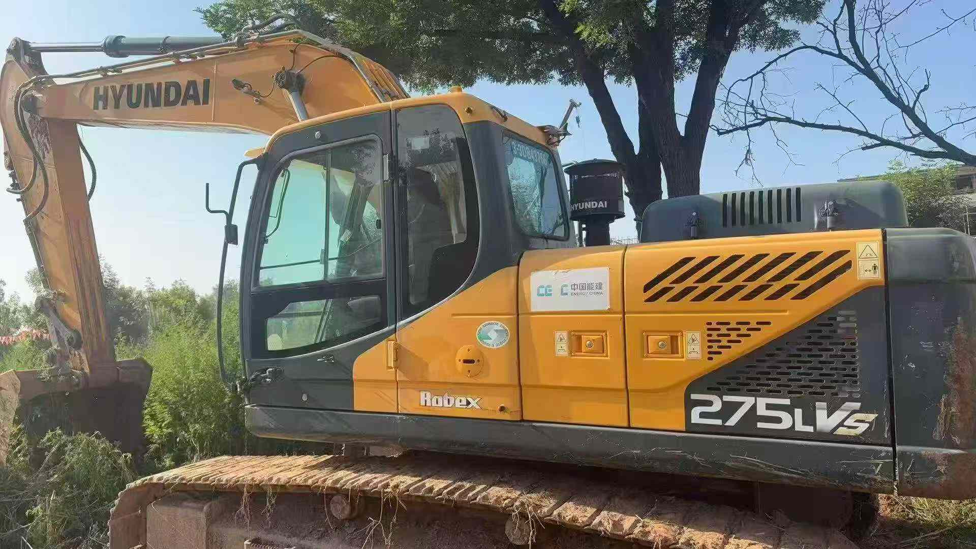 Buy Hyundai R225-7 Used Excavator / 3 Buy Hyundai R225-7 Used Excavator / 3