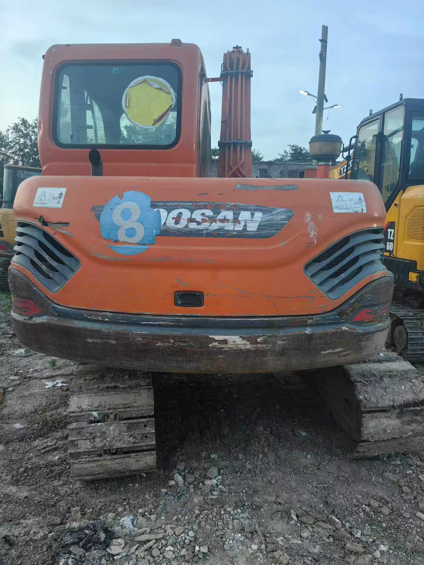 Buy Doosan DX75 Used Excavator / 4