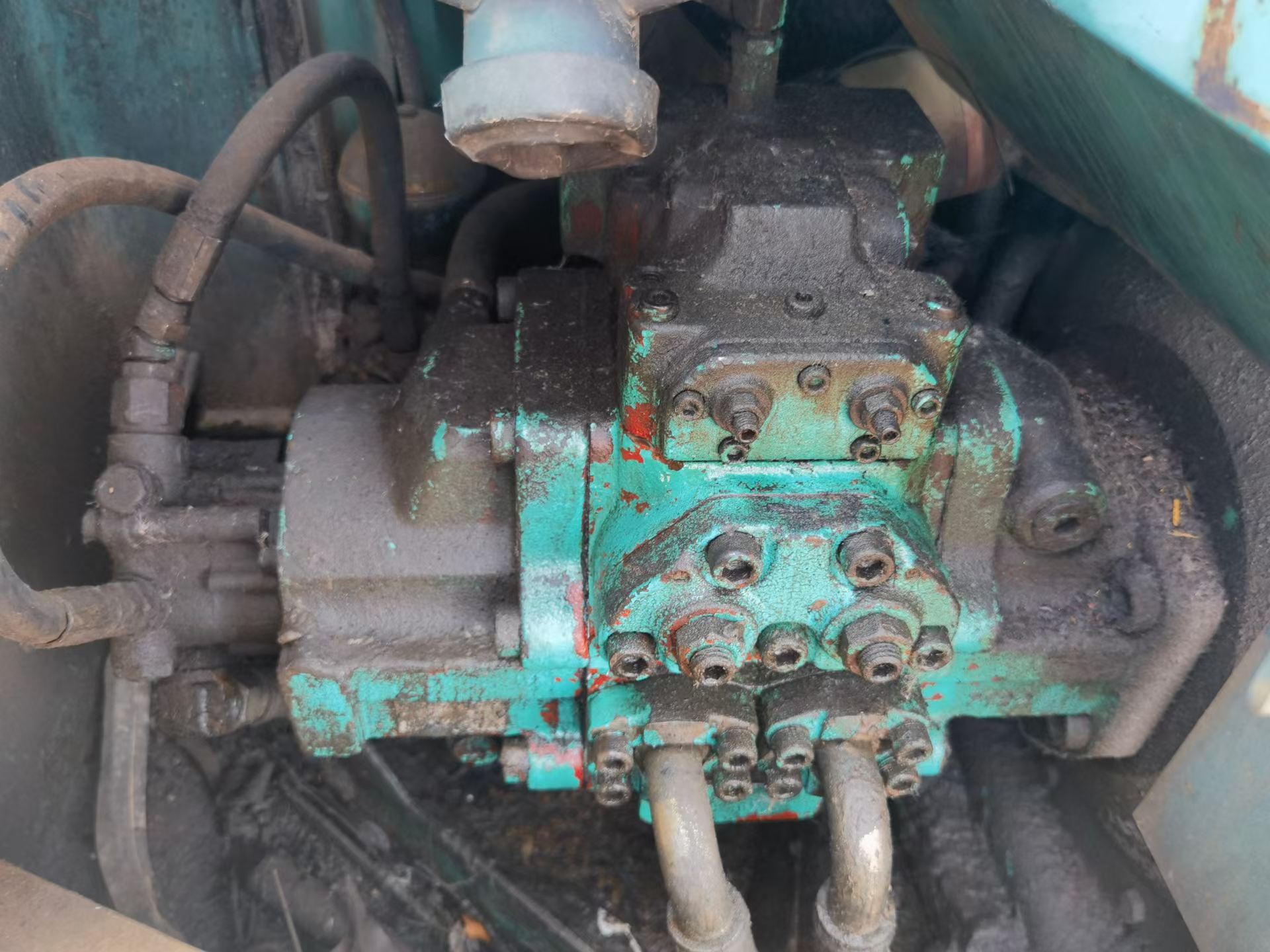 Buy Kobelco SK120 Used Excavator / 6