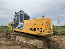 Buy Kato Used Excavator / 2 Buy Kato Used Excavator / 2