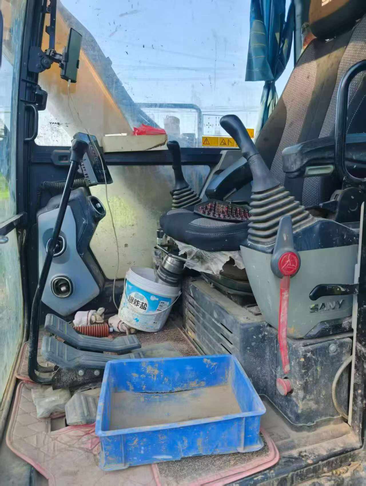 Buy Sany SY75 Used Excavator / 4