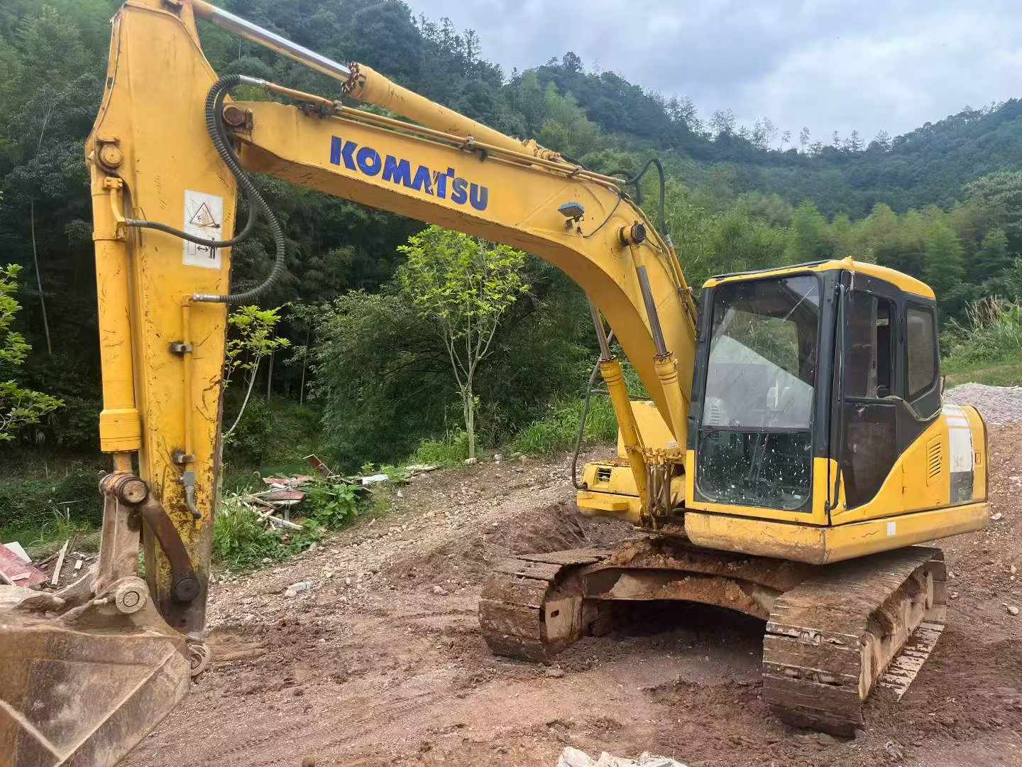 Buy Komatsu PC110-7 Used Excavator / 2