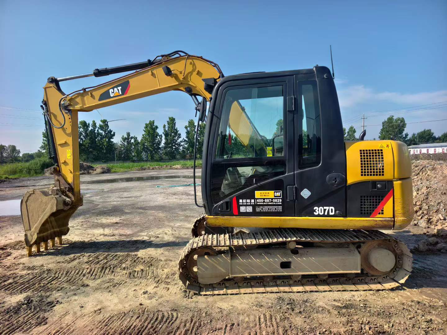 Buy Caterpillar 307B Used Excavator / 1