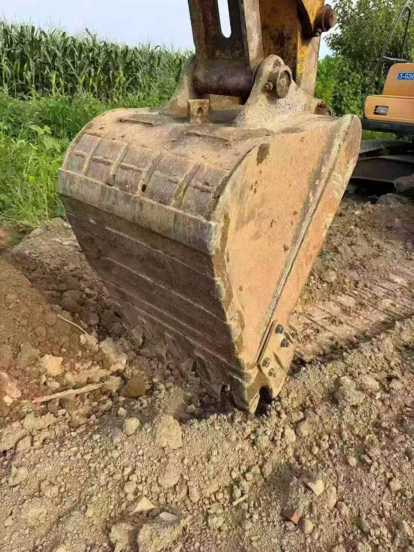 Buy Sany SY215C-8 Used Excavator / 8 Buy Sany SY215C-8 Used Excavator / 8