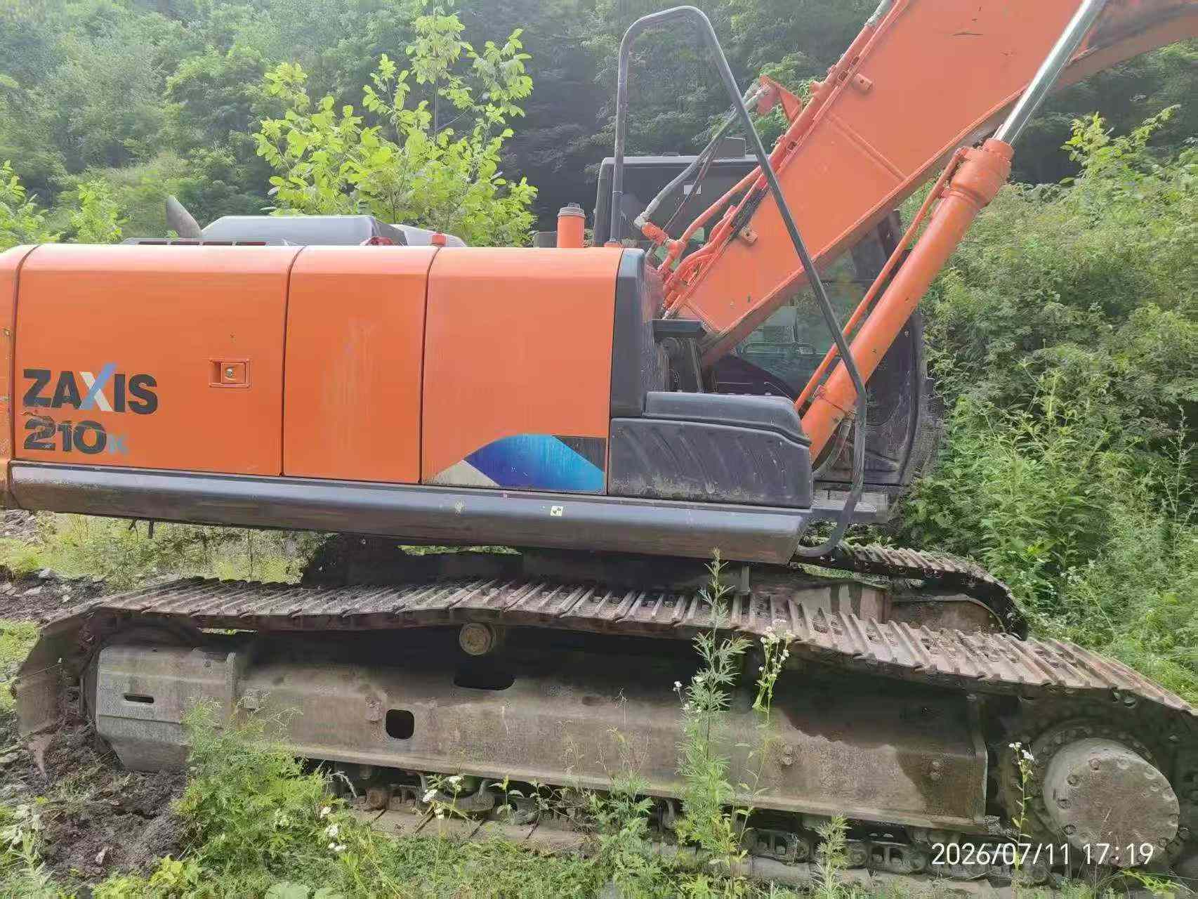 Buy Hitachi EX210 Used Excavator Buy Hitachi EX210 Used Excavator