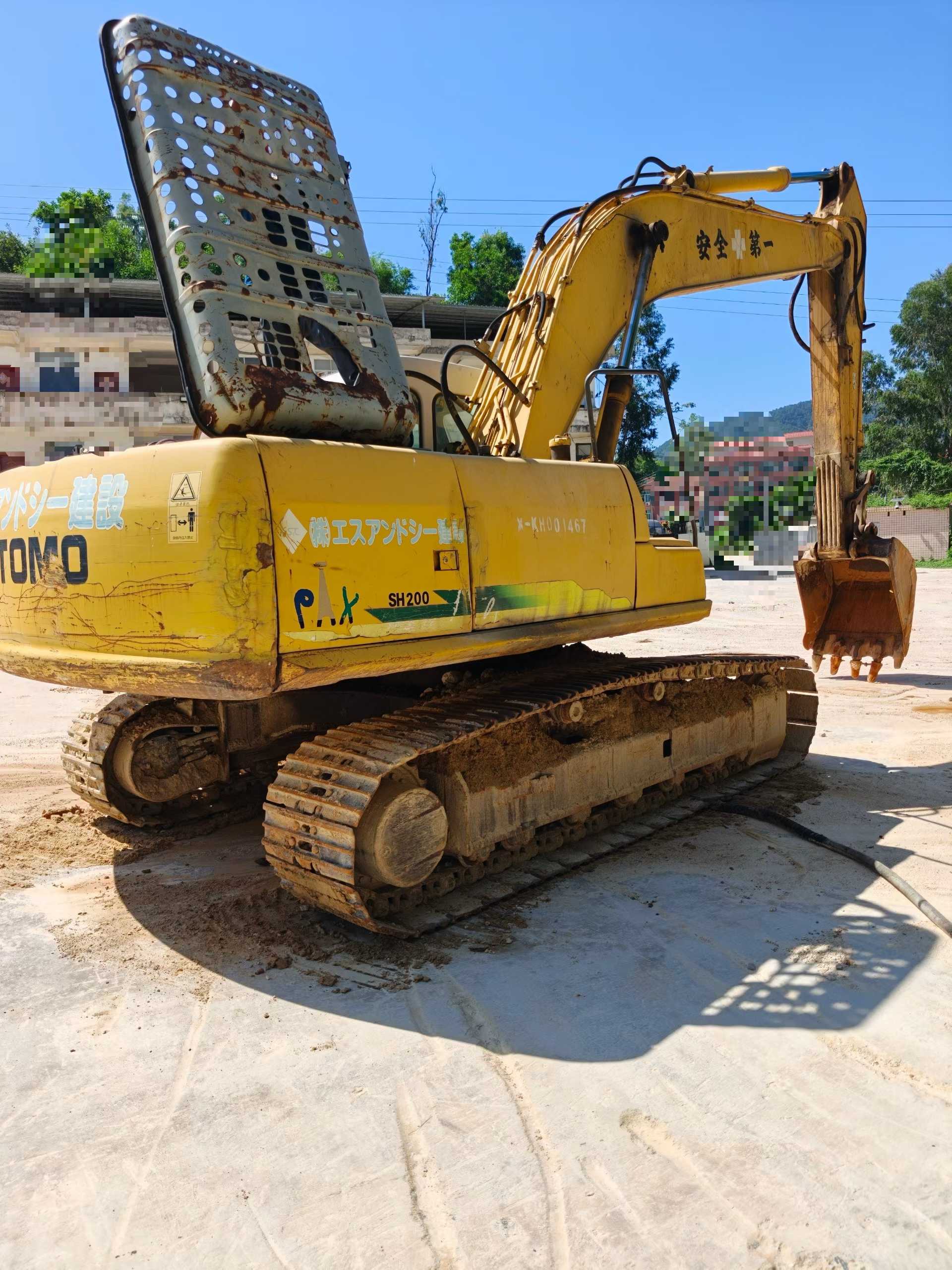 Buy Sumitomo SH200Z3 Used Excavator / 7 Buy Sumitomo SH200Z3 Used Excavator / 7