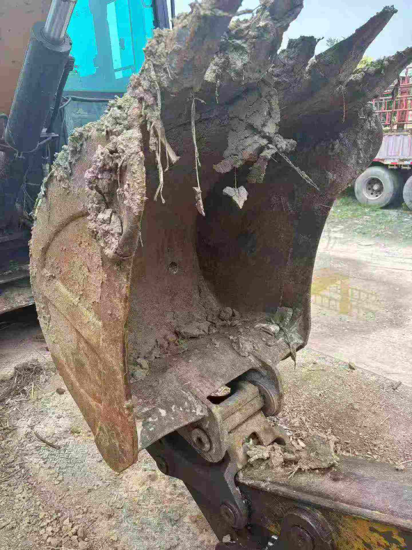 Buy Sany SY95C Used Excavator / 3 Buy Sany SY95C Used Excavator / 3