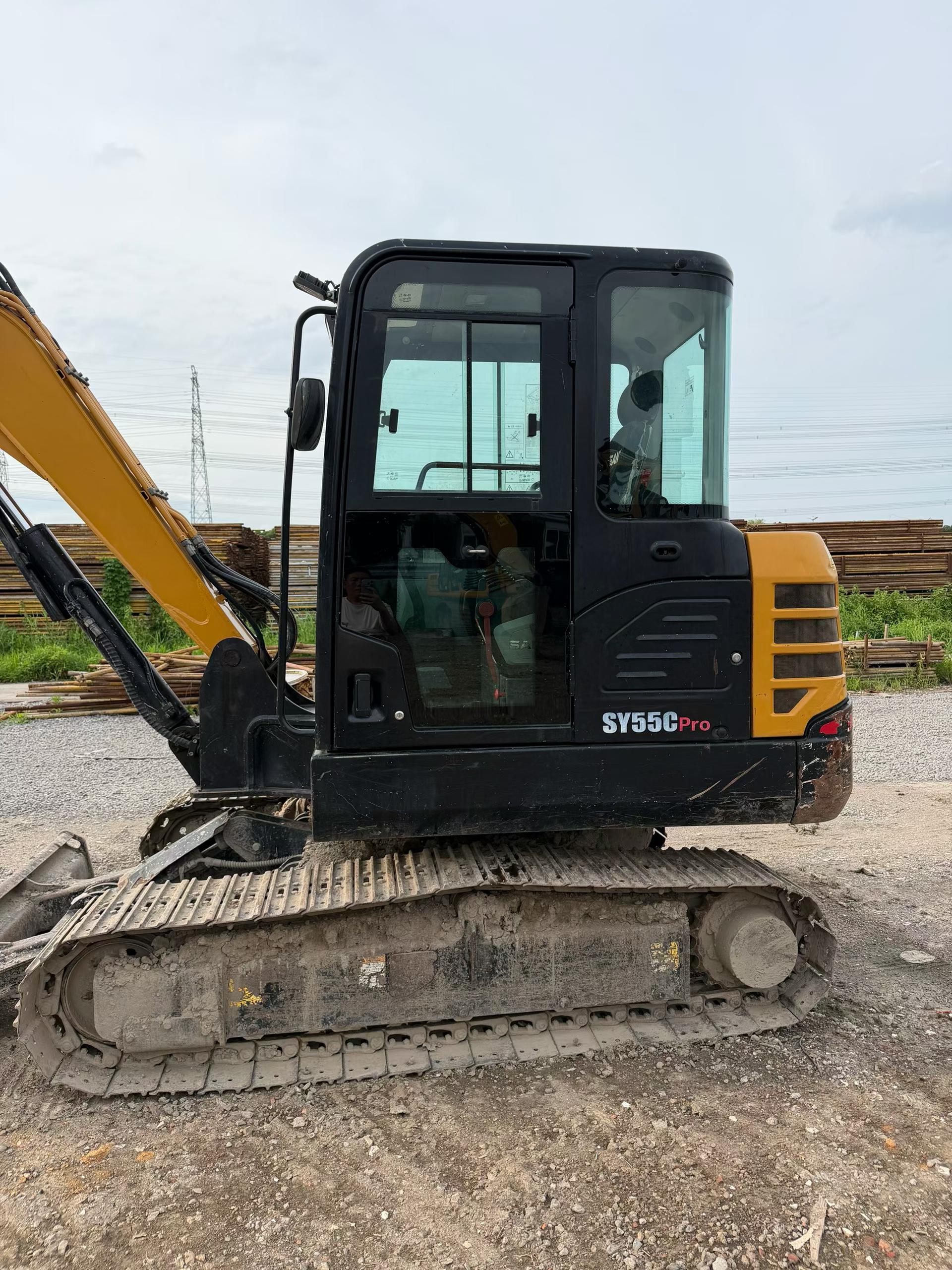 Buy Sany SY55 Used Excavator / 2 Buy Sany SY55 Used Excavator / 2