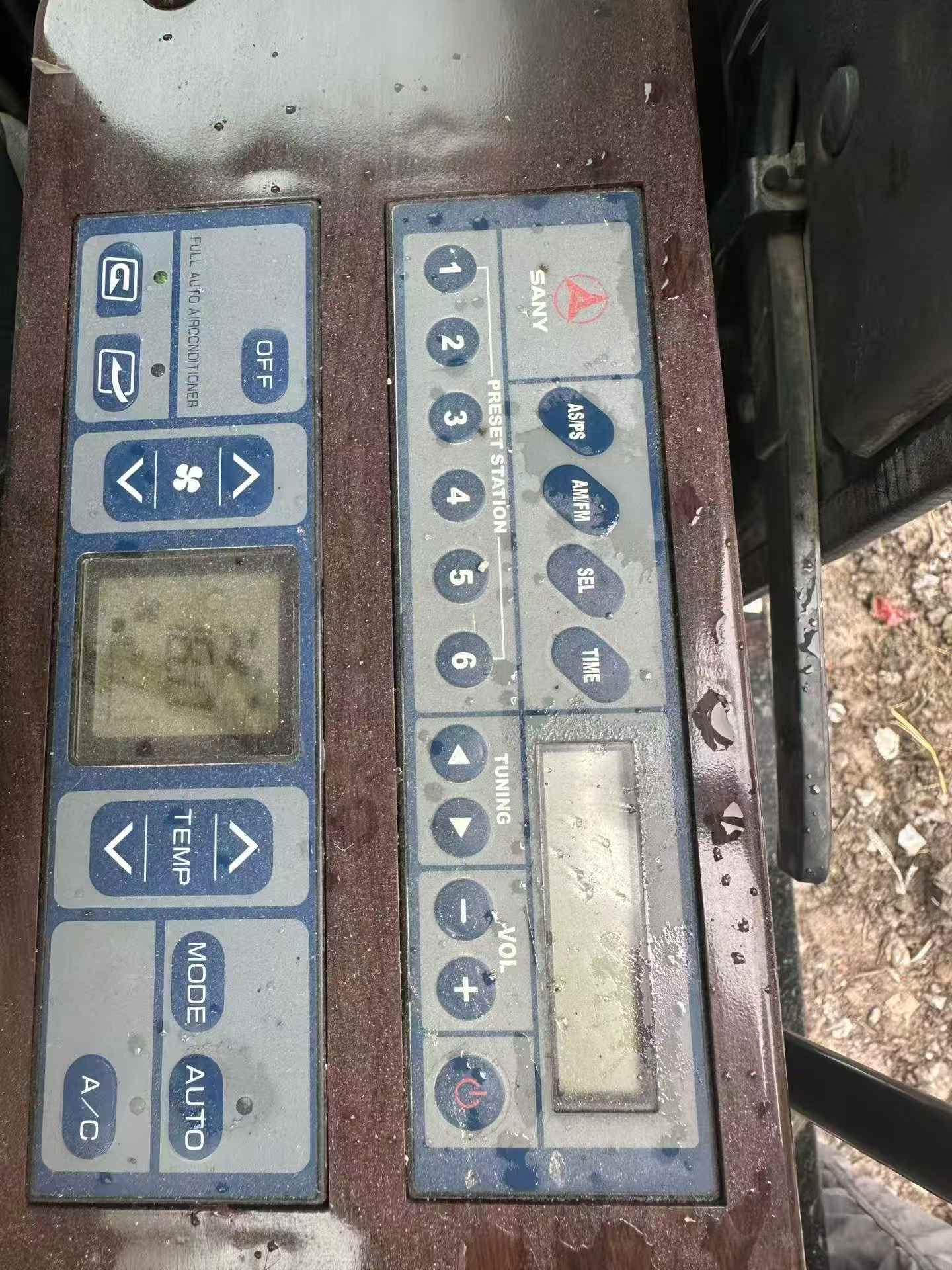 Buy Sany SY245H Used Excavator / 6 Buy Sany SY245H Used Excavator / 6