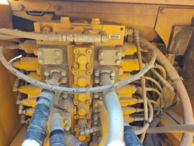 Buy Komatsu PC220-8 Used Excavator / 2 Buy Komatsu PC220-8 Used Excavator / 2