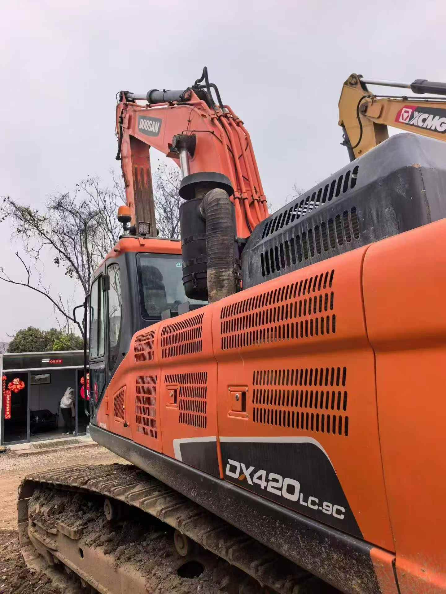 Buy Doosan DH420 Used Excavator / 1