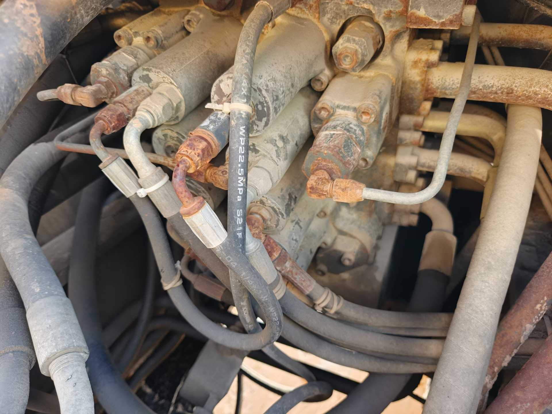 Buy Sumitomo SH200Z3 Used Excavator / 5 Buy Sumitomo SH200Z3 Used Excavator / 5