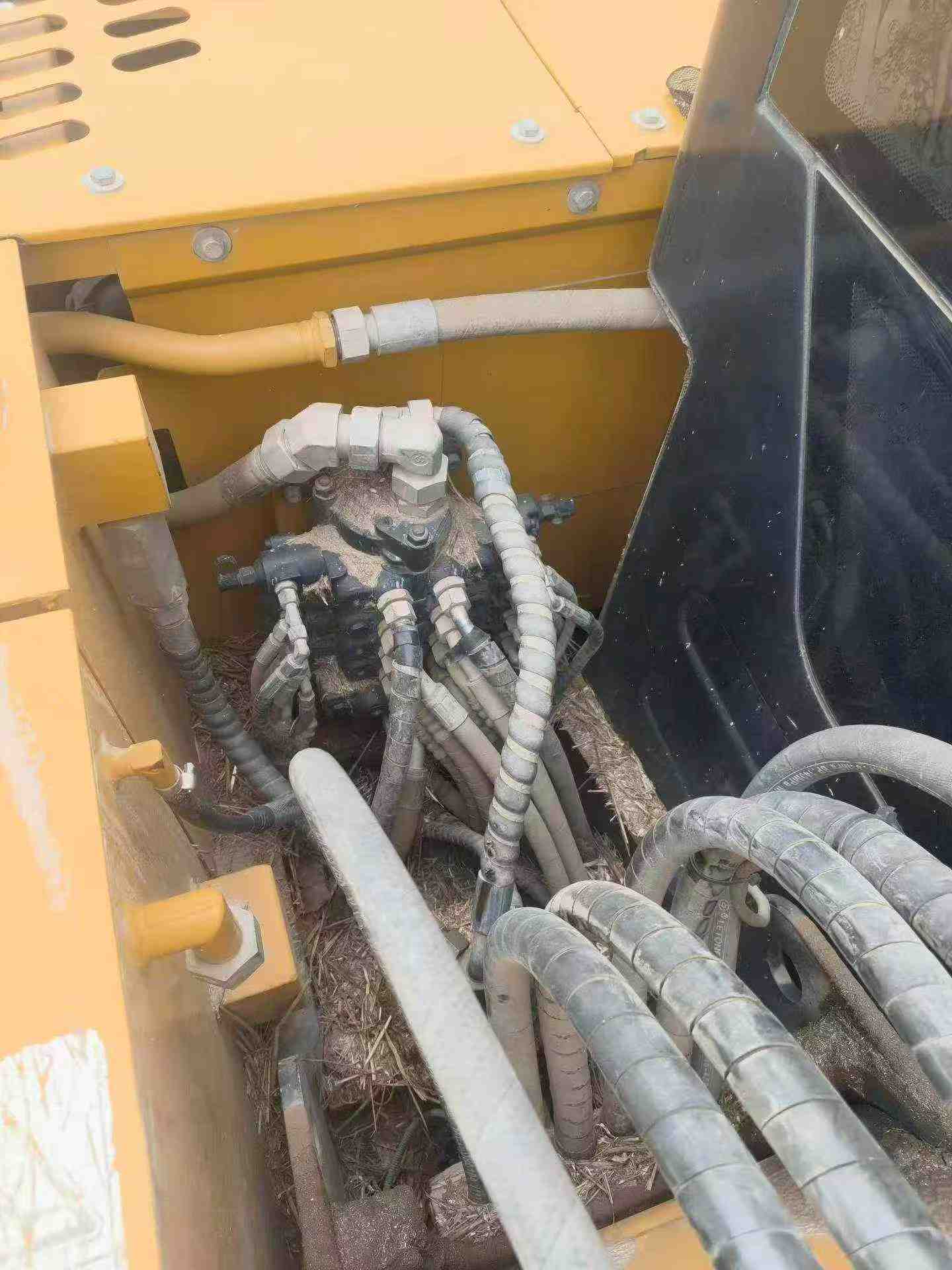 Buy Sany SY75 Used Excavator / 3 Buy Sany SY75 Used Excavator / 3