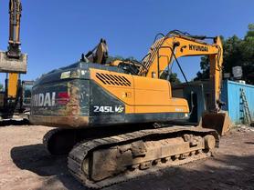 Buy Hyundai R225-7 Used Excavator / 2 Buy Hyundai R225-7 Used Excavator / 2