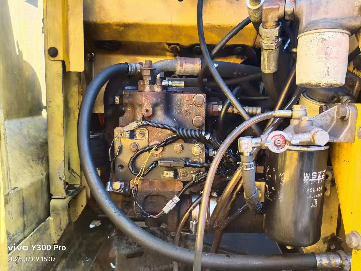 Buy Komatsu PC130-7 Used Excavator / 3