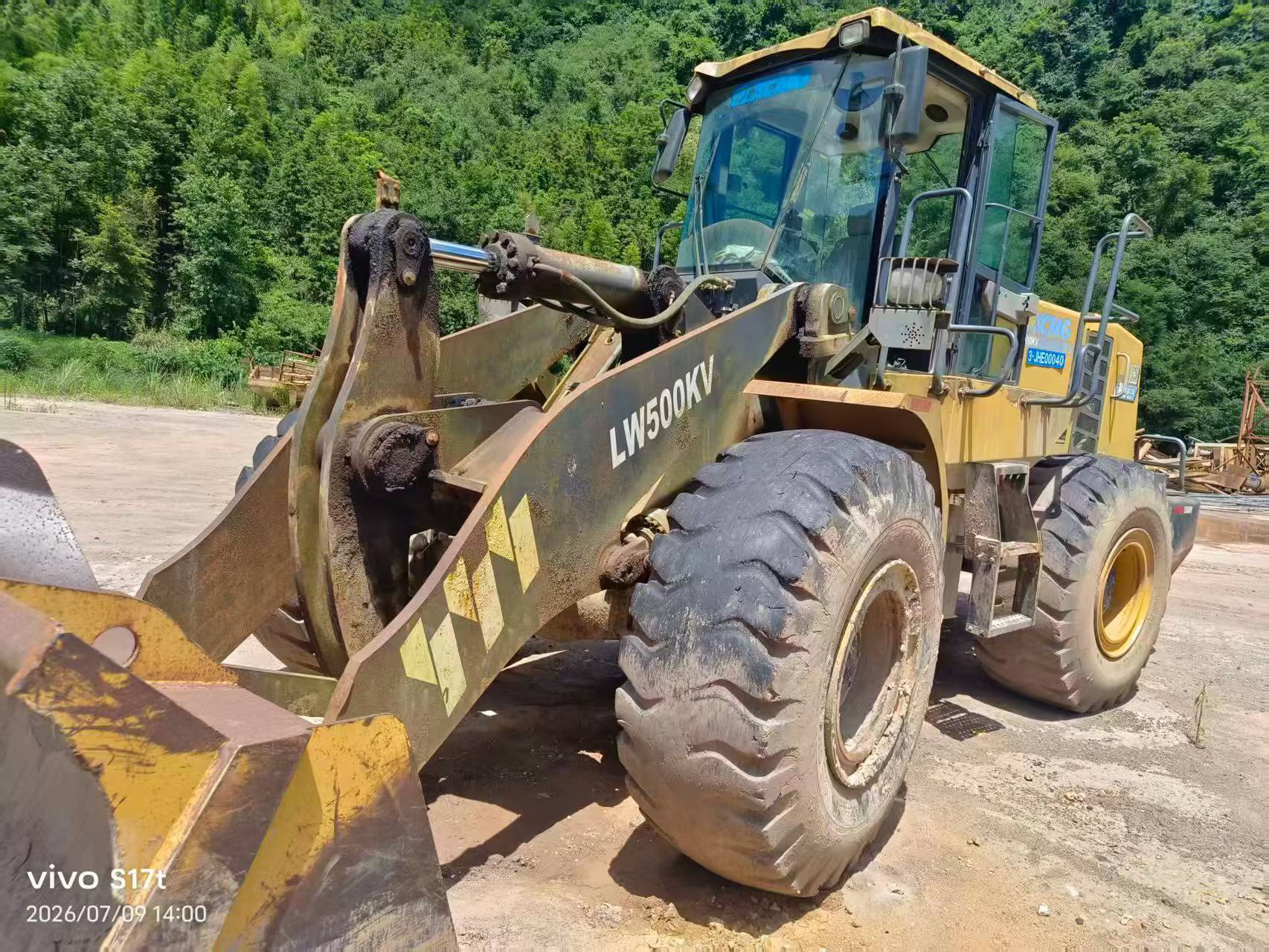Buy XCMG LW500KV Used Excavator / 3 Buy XCMG LW500KV Used Excavator / 3