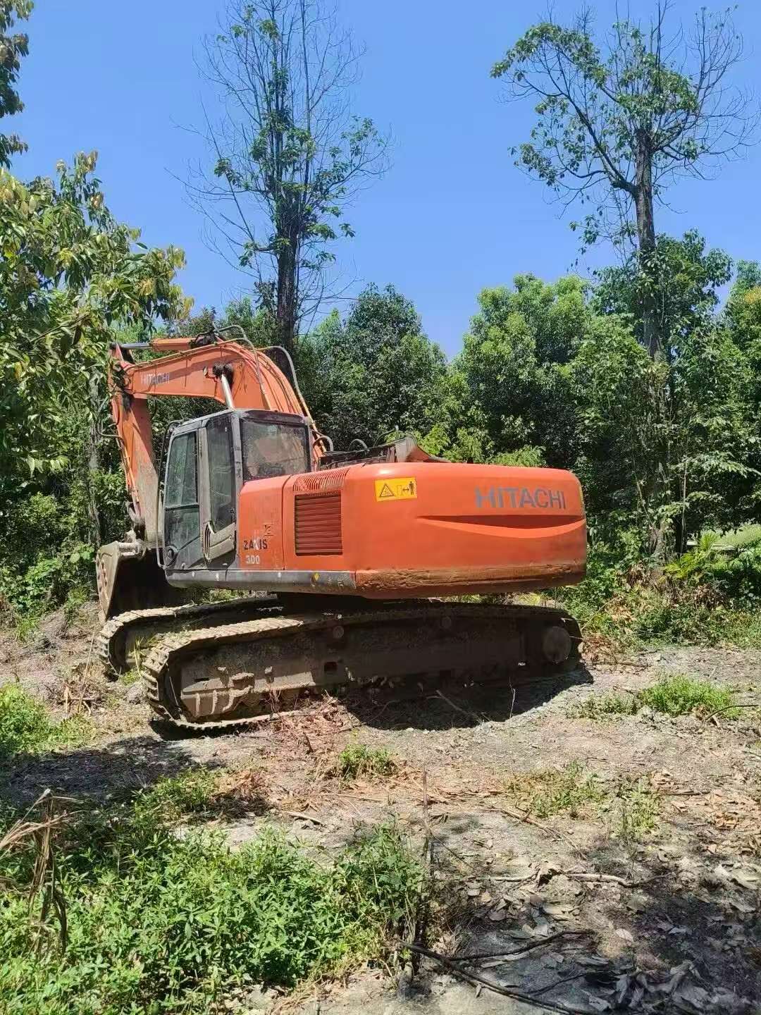 Compre Excavadora Hitachi EX270 Usada / 3 Compre Excavadora Hitachi EX270 Usada / 3