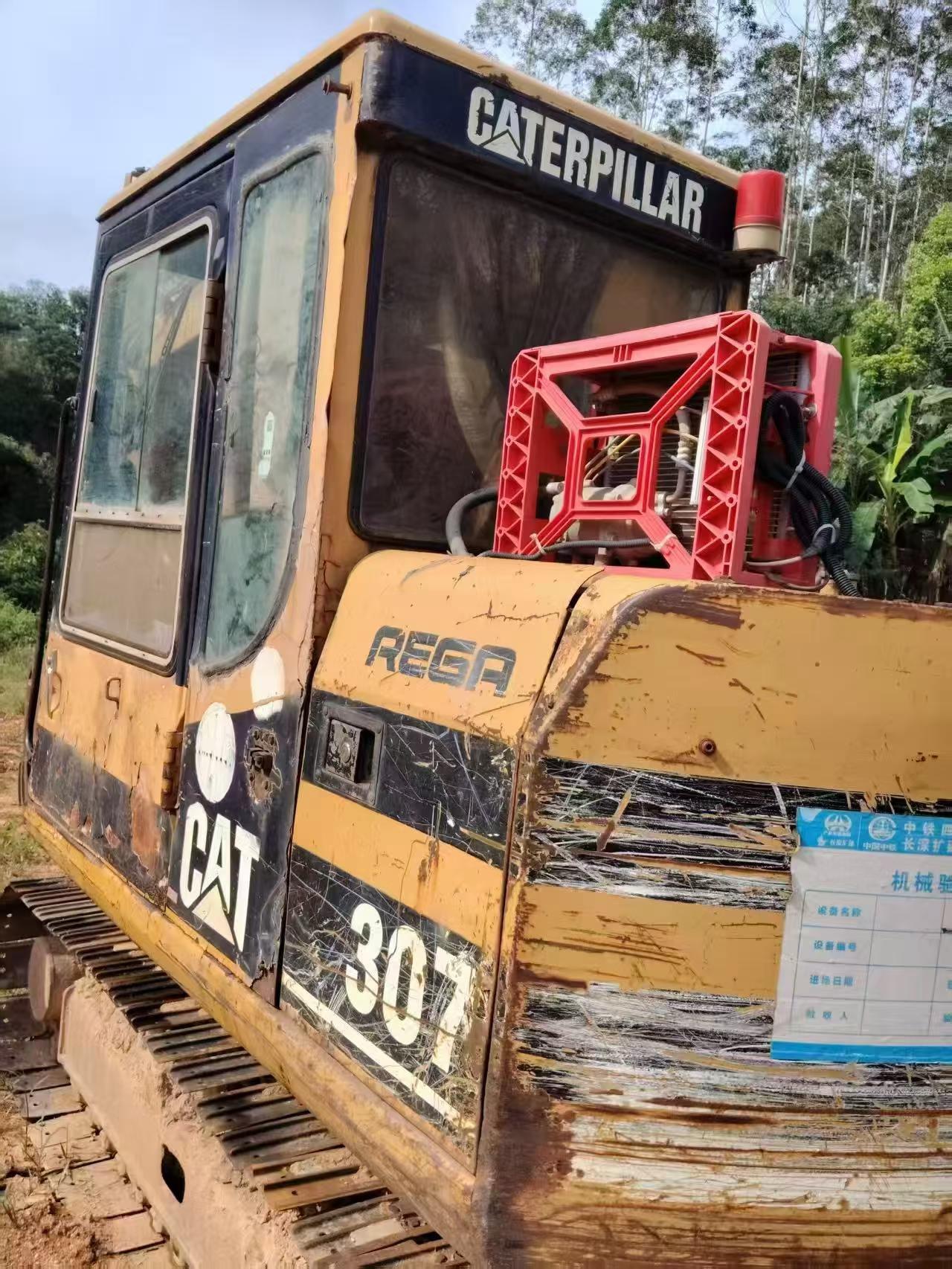 Buy Caterpillar 307B Used Excavator / 1