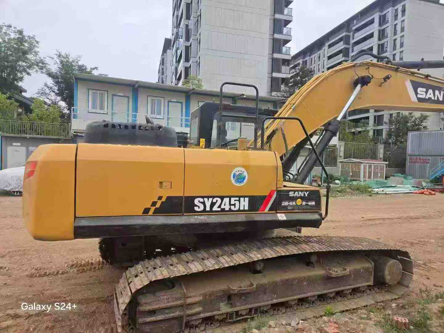 Buy Sany SY245H Used Excavator / 5 Buy Sany SY245H Used Excavator / 5