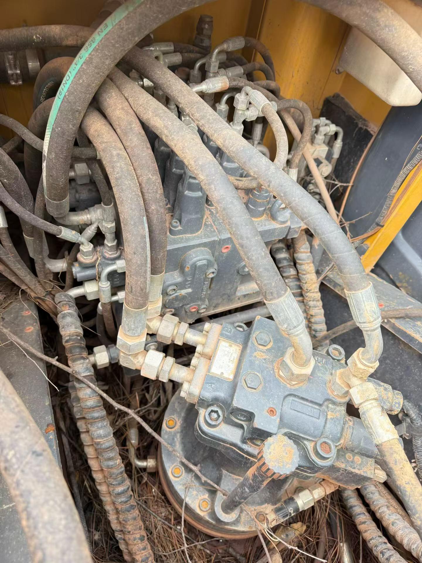 Buy XCMG Used Excavator / 3 Buy XCMG Used Excavator / 3