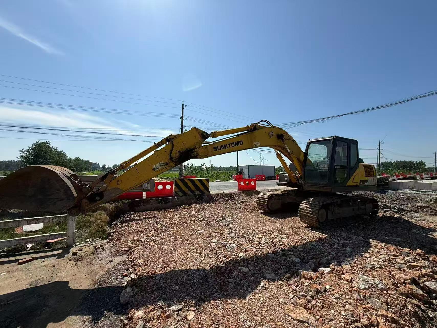 Buy Sumitomo SH180-6 Used Excavator / 8 Buy Sumitomo SH180-6 Used Excavator / 8