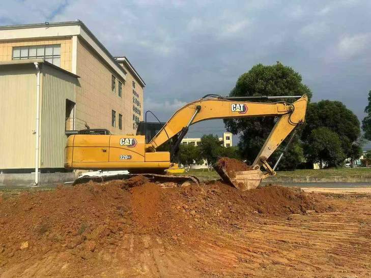 Buy Caterpillar 320A Used Excavator / 1