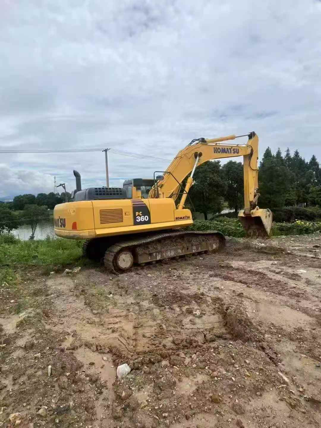 Buy Komatsu PC360-7 Used Excavator / 3 Buy Komatsu PC360-7 Used Excavator / 3