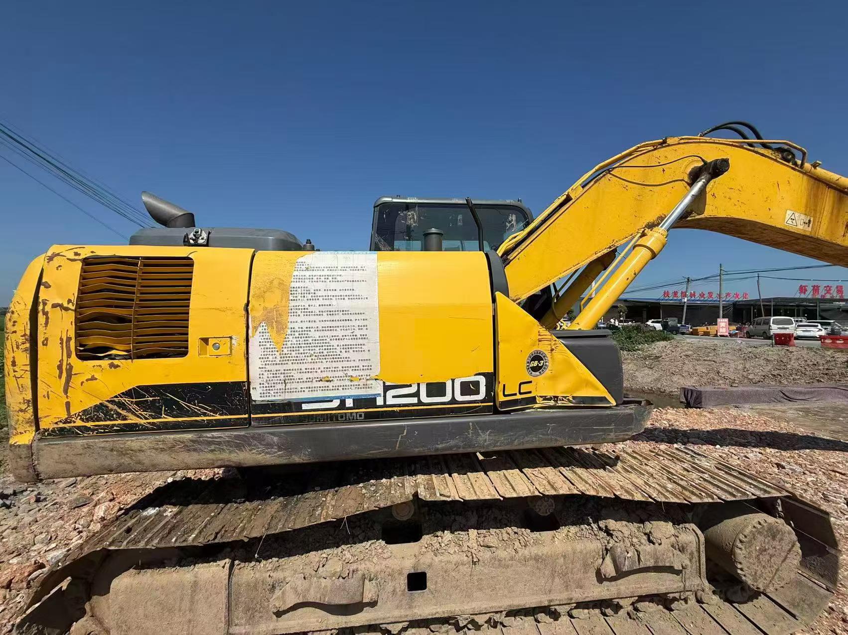 Buy Sumitomo SH180-6 Used Excavator / 1