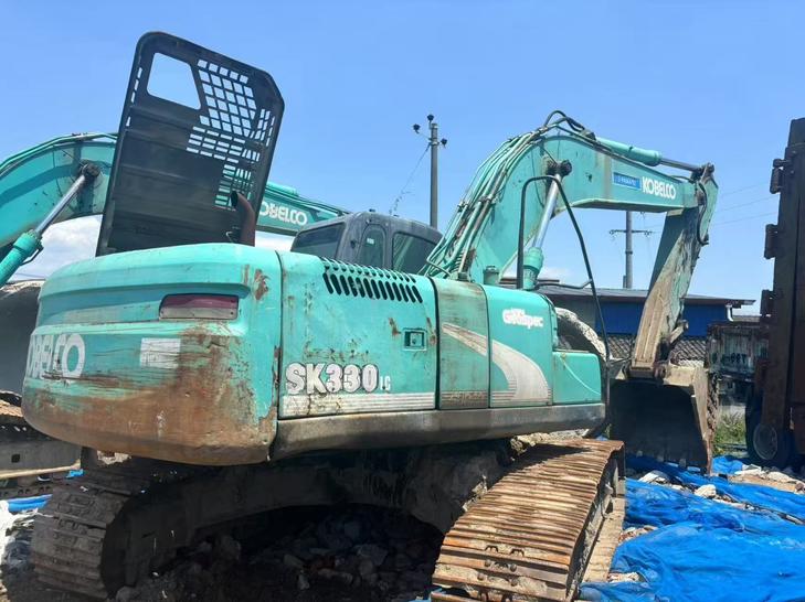 Buy Kobelco SK260 Used Excavator / 1