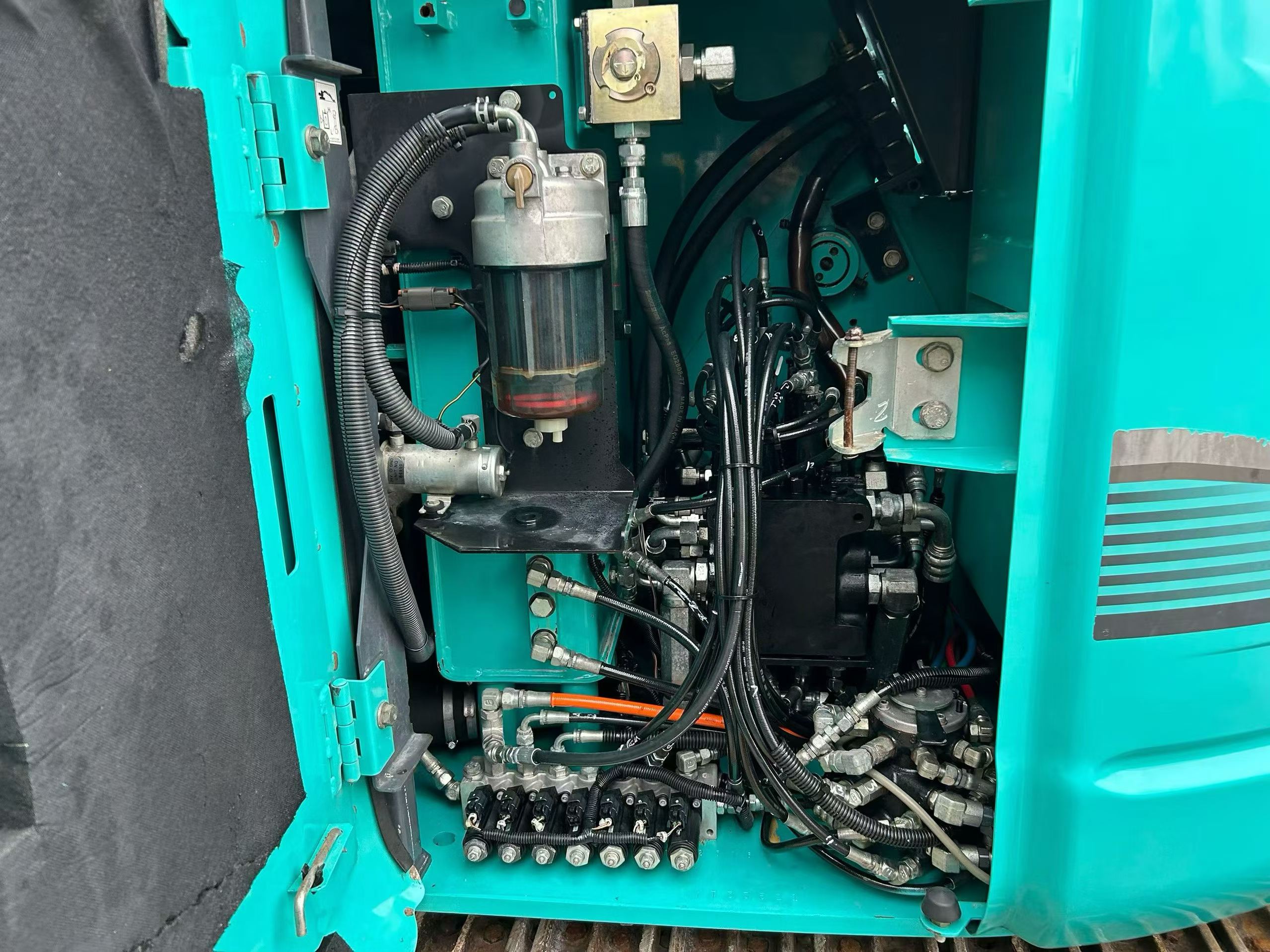 Купить Подержанный Экскаватор Kobelco SK75 / 4