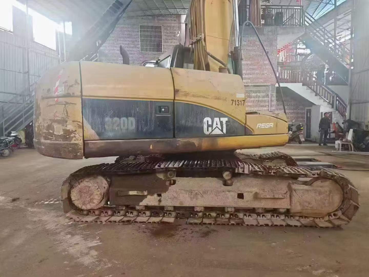 Buy Caterpillar 320D Used Excavator / 3 Buy Caterpillar 320D Used Excavator / 3