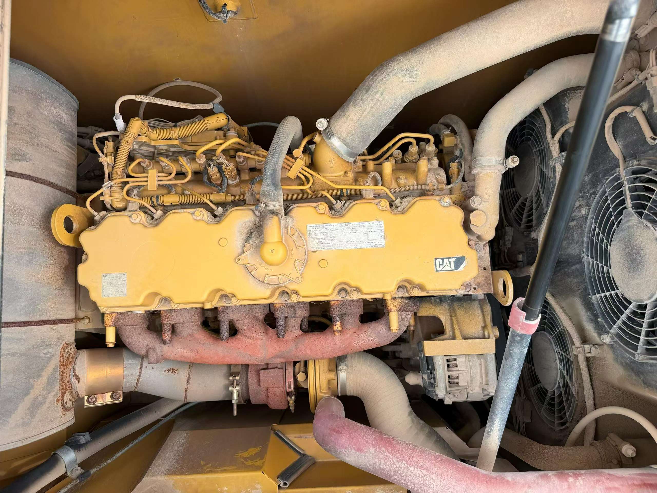 Buy Caterpillar 323 Used Excavator / 3 Buy Caterpillar 323 Used Excavator / 3