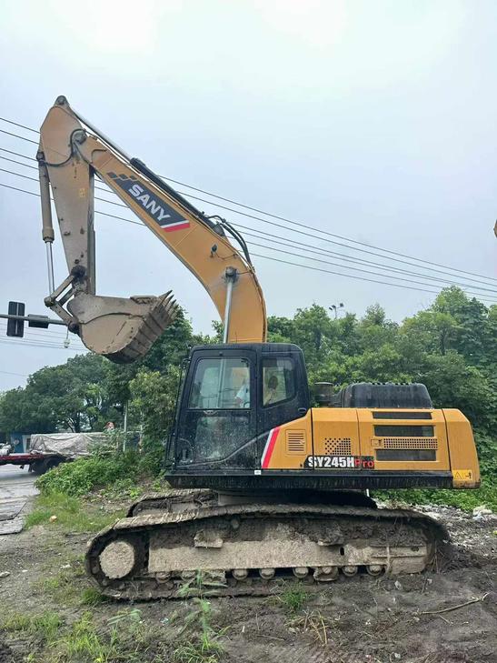 Buy Sany SY245H Used Excavator / 1