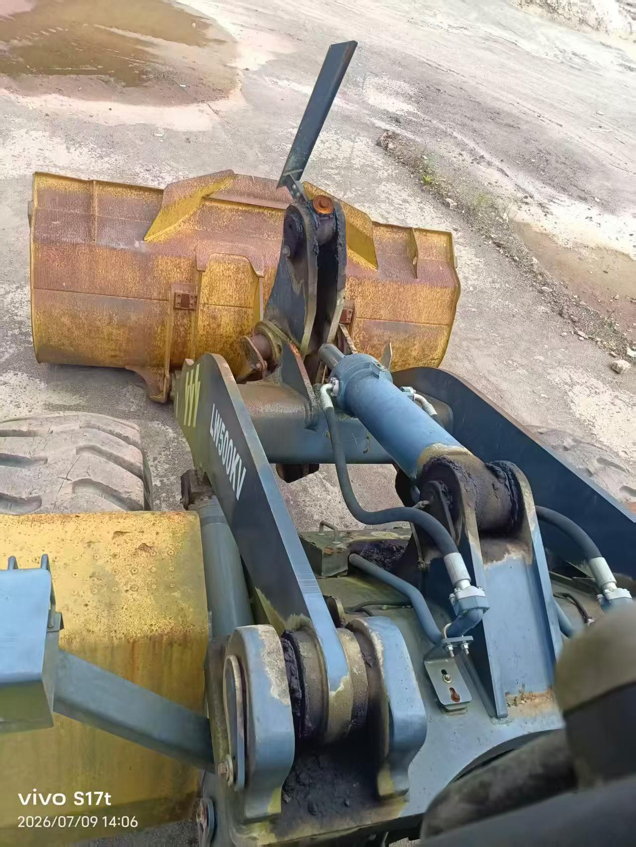Buy XCMG LW500KV Used Excavator / 6 Buy XCMG LW500KV Used Excavator / 6